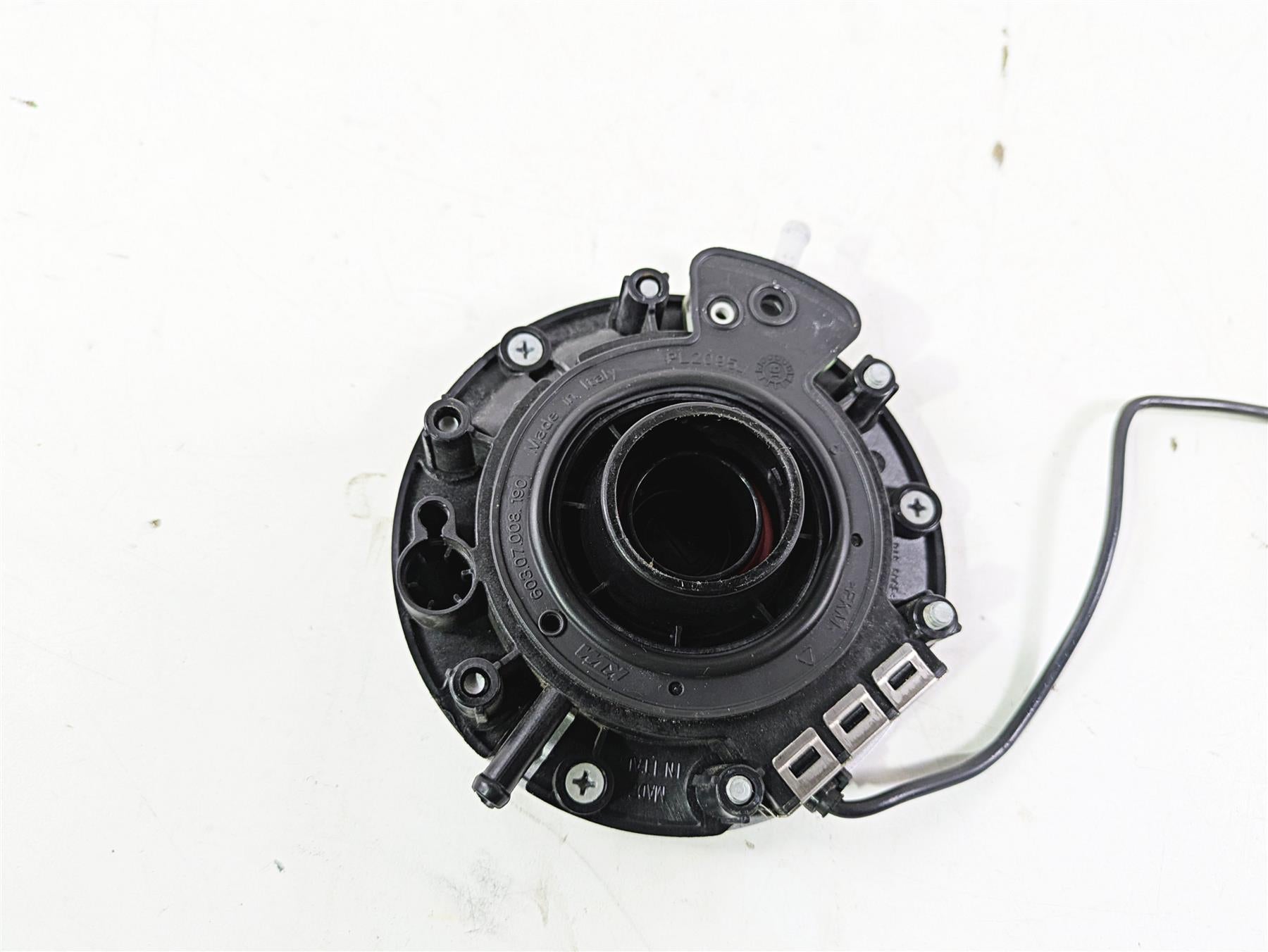 2018 KTM 1290 Super Adv S Keyless Fuel Gas Tank Lid 60707008000 {{ shop.shopifyCountryName }} - Mototech271