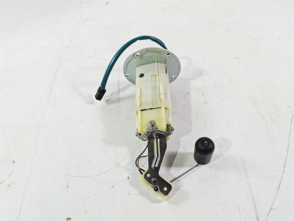 2020 Kawasaki ZX6R Ninja Fuel Gas Petrol Pump & Sending Unit 3K 49040-0779 {{ shop.shopifyCountryName }} - Mototech271