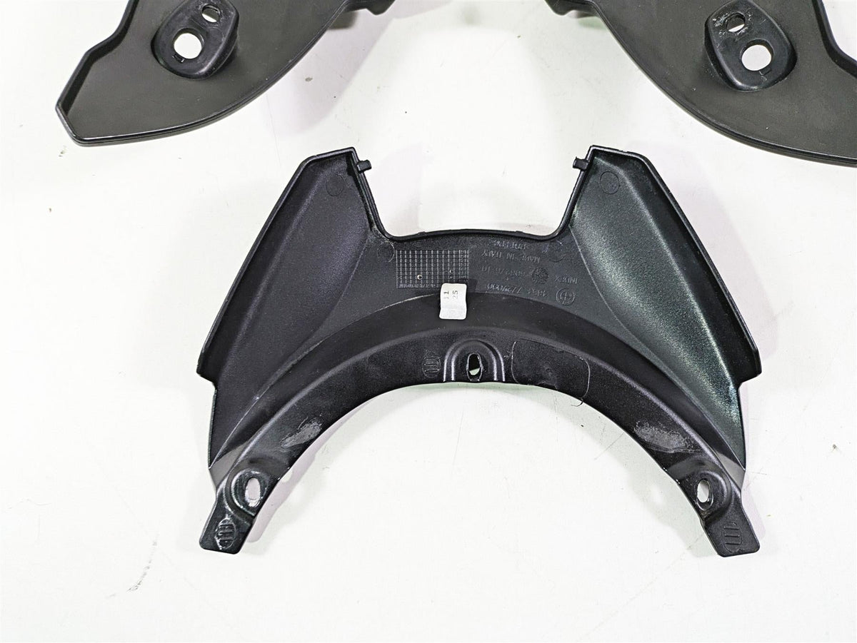 2012 BMW R1200R K27 Rear Tail Side Cover Fairing Set 46547727090 46637701554 {{ shop.shopifyCountryName }} - Mototech271