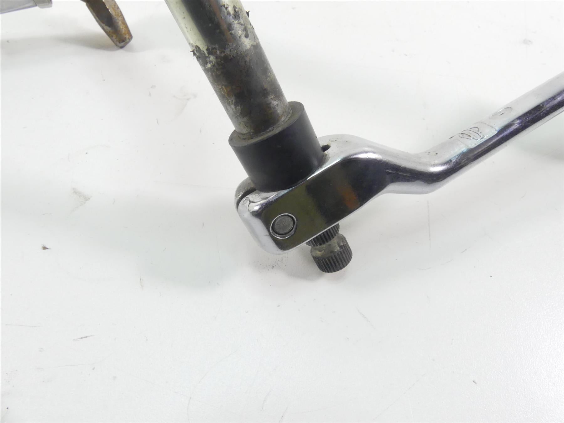 2013 Harley Touring FLHTP Electra Glide Shifter Shift Lever Set 33895-82E {{ shop.shopifyCountryName }} - Mototech271