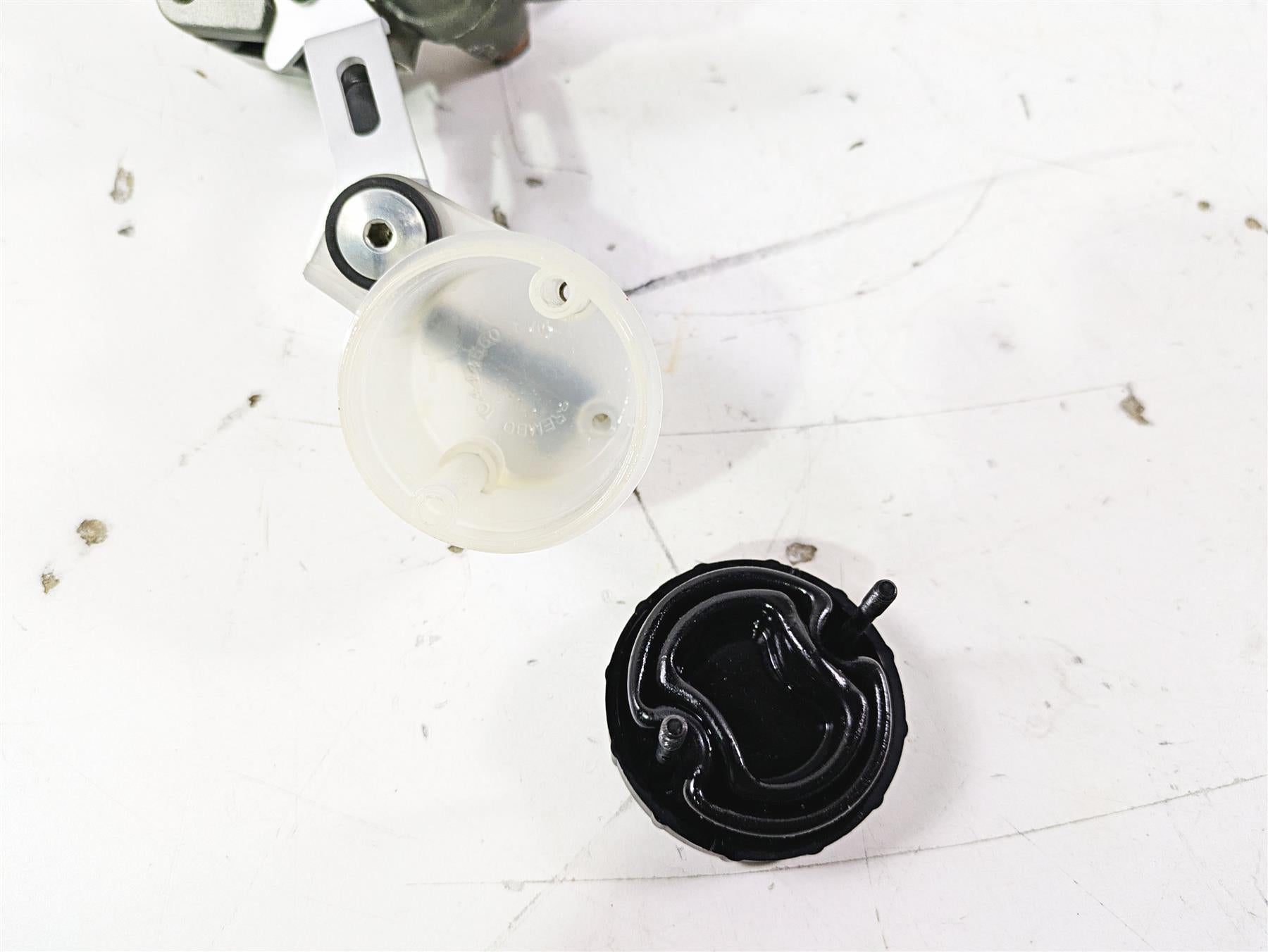 2015 Ducati Panigale 1299 S Brembo Radial Front Brake Radial Master Cylinder 62440761B {{ shop.shopifyCountryName }} - Mototech271