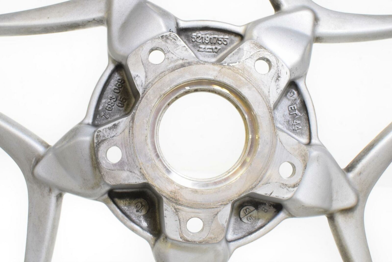 2011 BMW R1200RT R1200 RT K26 Rear Straight 17x5.5 Wheel Rim 36317683070 {{ shop.shopifyCountryName }} - Mototech271