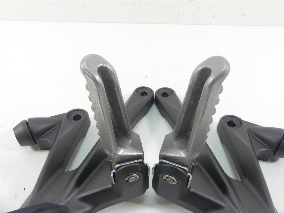2021 Kawasaki ZX1400 ZX14R Ninja Rear Passenger Footpeg Set 35063-0783-18R {{ shop.shopifyCountryName }} - Mototech271