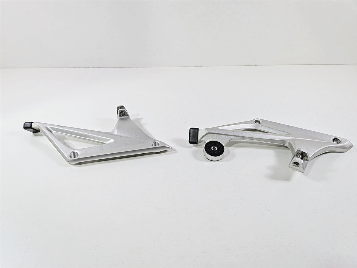 2023 BMW R1250RT RTP K52 Rear Foot Peg Rest Mount Set 46718534789 46718534790 {{ shop.shopifyCountryName }} - Mototech271