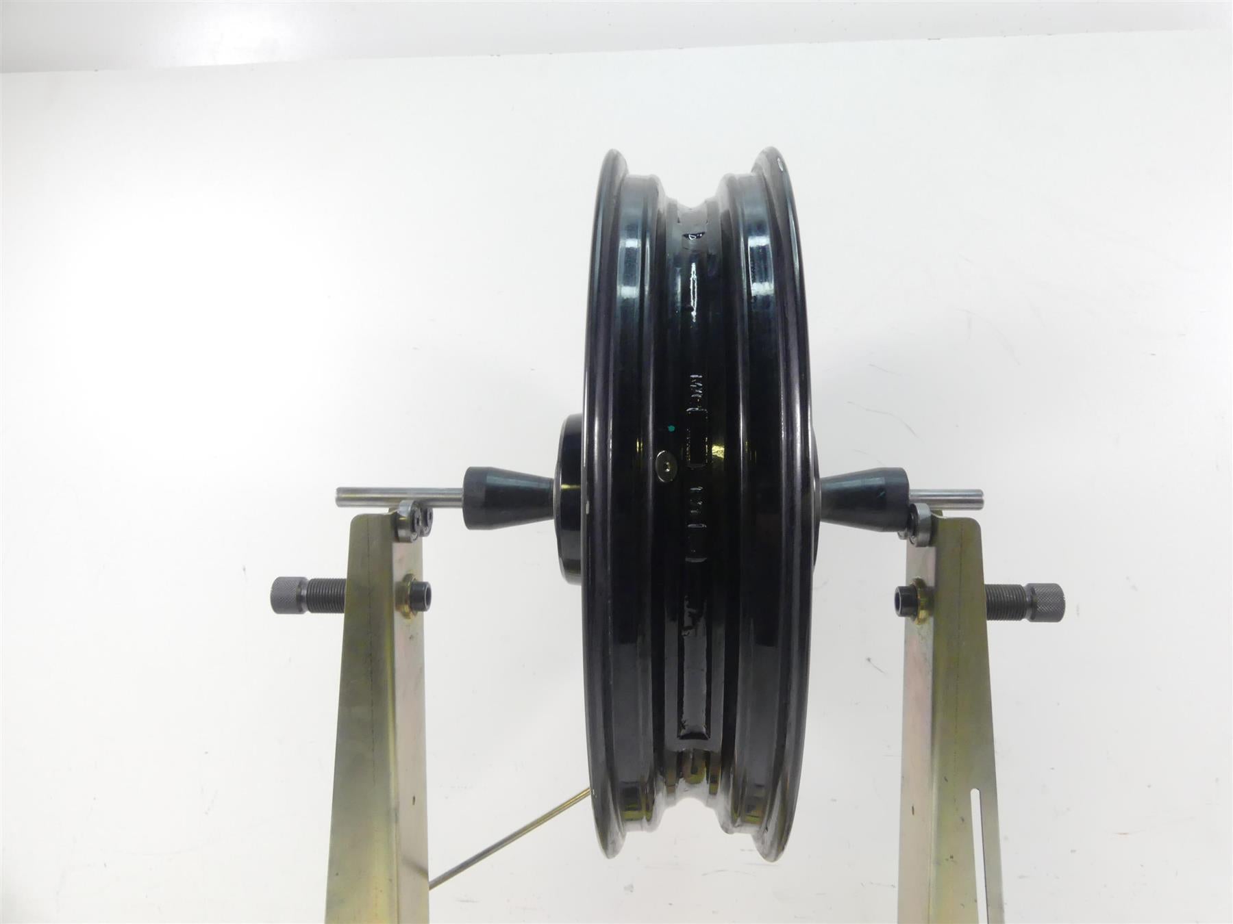 2014 Harley Dyna FXDF Fat Bob Straight Front Black Wheel Rim 16x3 43300254 {{ shop.shopifyCountryName }} - Mototech271
