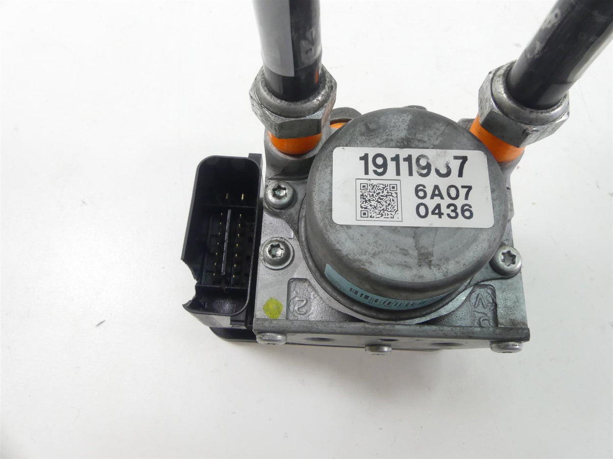 2016 Indian Chief Dark Horse Nissin Abs Brake Pump Control Module Unit 2204981 {{ shop.shopifyCountryName }} - Mototech271
