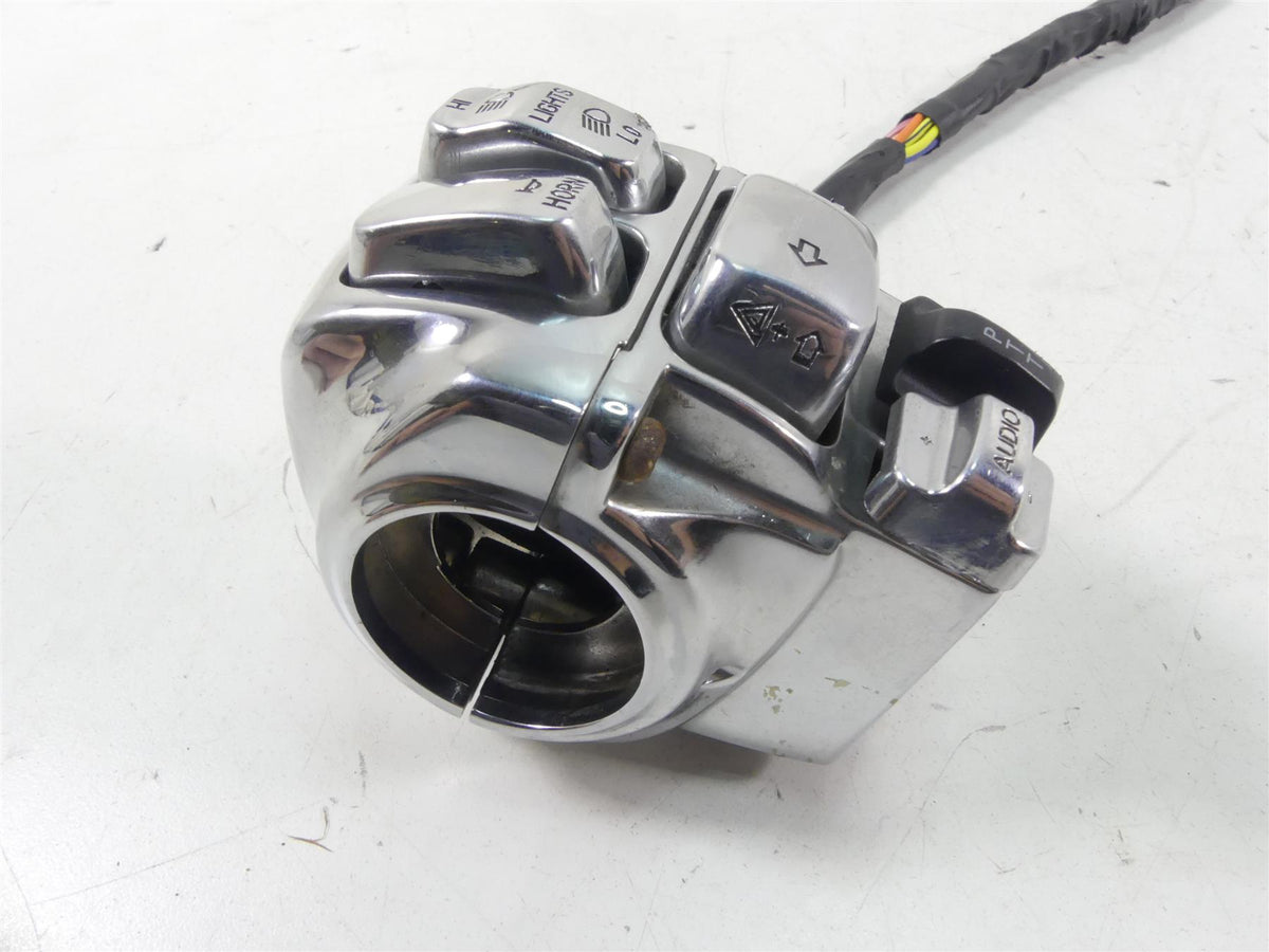 2013 Harley Touring FLHX Street Glide Left Chrome Control Switch -Read 71682-06A {{ shop.shopifyCountryName }} - Mototech271