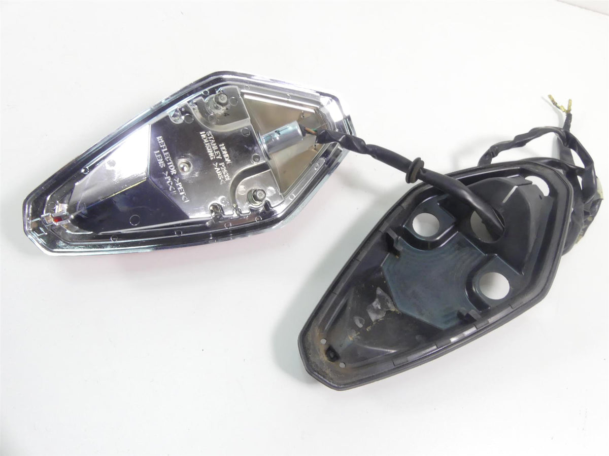 2007 Honda VTX1800 T1 Taillight Tail Rear Light Plate Holder Set 33701-MCV-672 {{ shop.shopifyCountryName }} - Mototech271