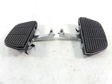 Load image into Gallery viewer, 2002 Harley Touring FLHTC Electra Glide Passenger Floor Board Set 52719-93B | Mototech271
