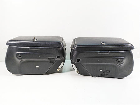 2006 Honda VT1100 C2 Shadow Leatherlyke Studded Saddlebag Saddle Bag Set ACC310 {{ shop.shopifyCountryName }} - Mototech271