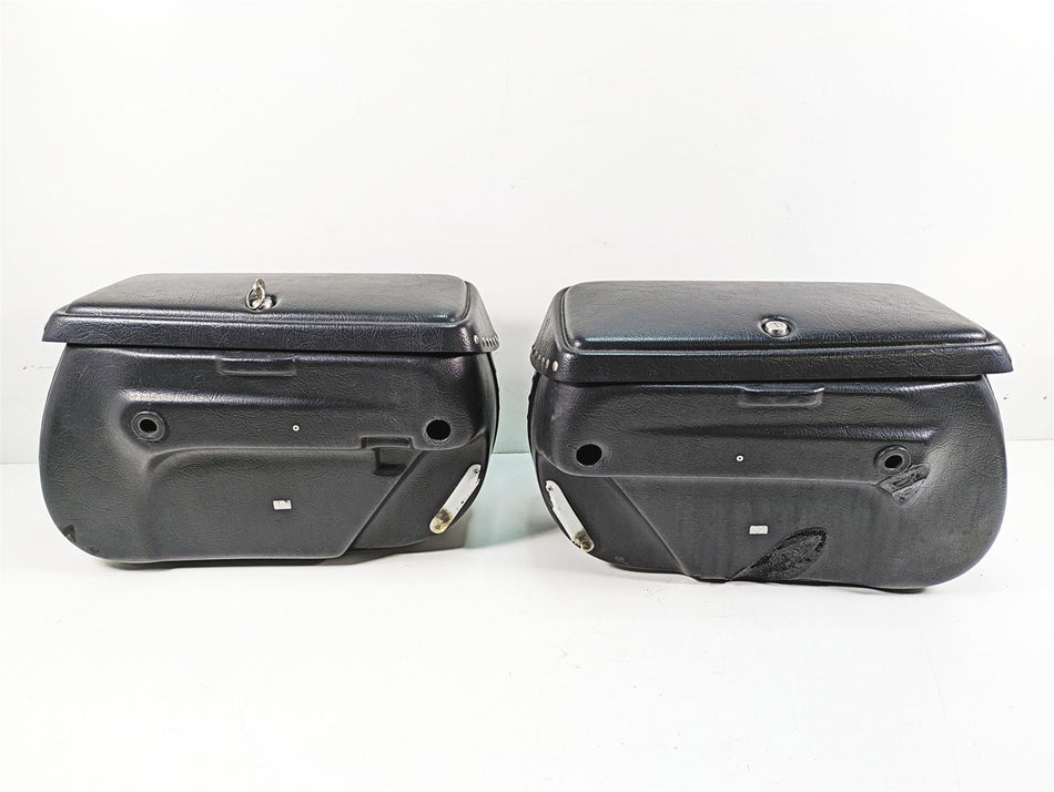 2006 Honda VT1100 C2 Shadow Leatherlyke Studded Saddlebag Saddle Bag Set ACC310 {{ shop.shopifyCountryName }} - Mototech271
