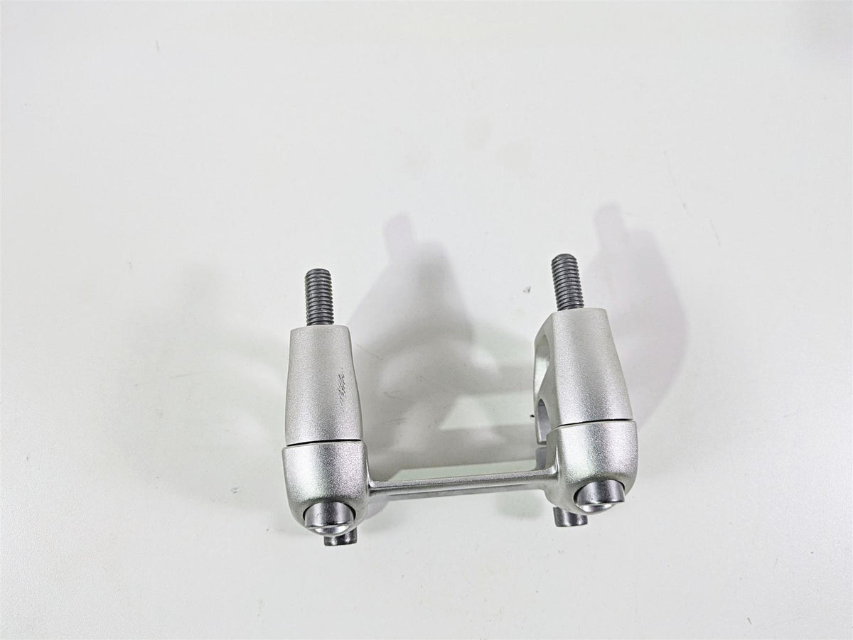 2022 BMW RnineT Pure K22 Handlebar Riser Holder Set 32718538049 32718538047 {{ shop.shopifyCountryName }} - Mototech271