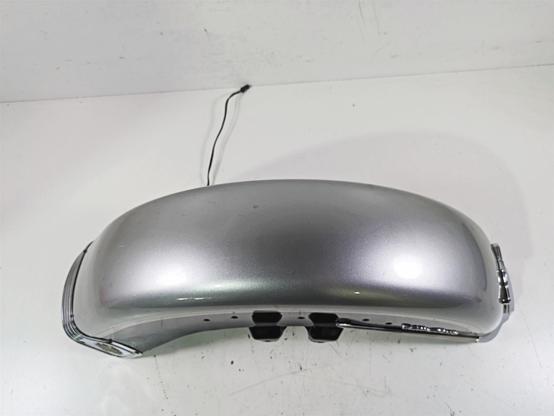 2003 Harley Touring FLHTCUI 100TH E-Glide Front Fender + Emblem 58837-00 {{ shop.shopifyCountryName }} - Mototech271