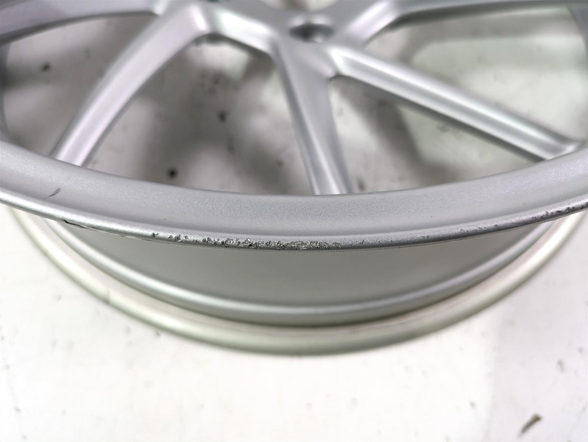 2022 BMW R1250 RT K052 Straight 17x5.5 Rear Wheel Rim 36317727235 {{ shop.shopifyCountryName }} - Mototech271