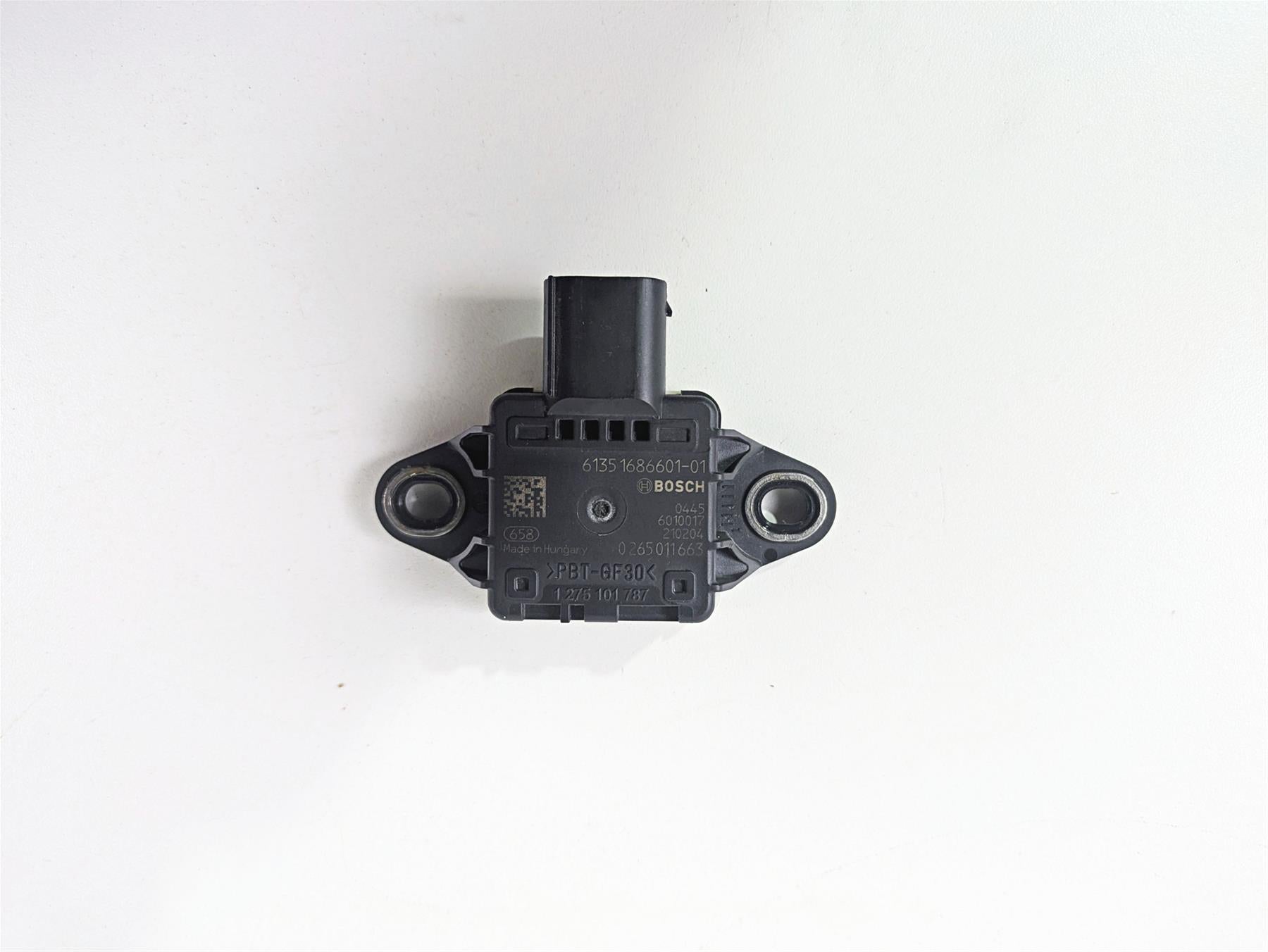 2022 BMW RnineT Pure K22 Bosch Lean Angle Fall Speed Sensor 61351686601 {{ shop.shopifyCountryName }} - Mototech271
