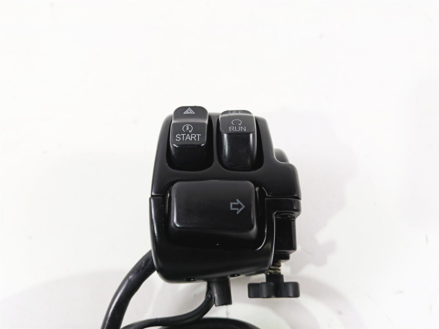 2015 Harley FXDF Dyna Fat Bob Right Hand Control Switch Start Blinker 72944-12 {{ shop.shopifyCountryName }} - Mototech271