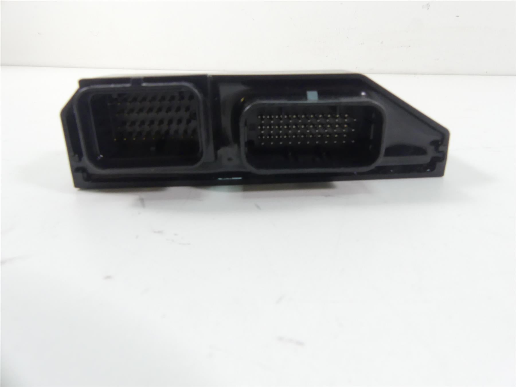 2017 Yamaha XT1200Z Super Tenere Cdi Ecm Engine Control Module 2BS-8591A-30-00 {{ shop.shopifyCountryName }} - Mototech271