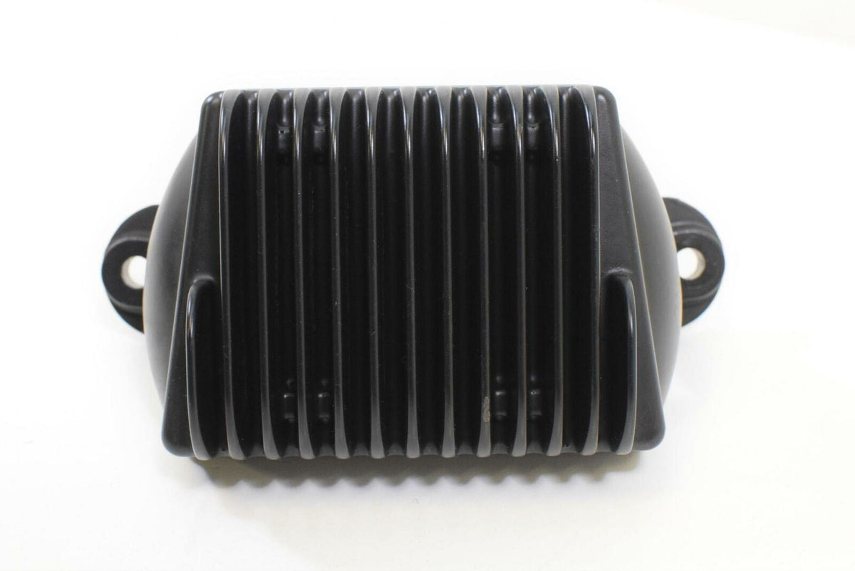 2009 Harley Touring FLTR Road Glide Rectifier Voltage Regulator 74505-09 {{ shop.shopifyCountryName }} - Mototech271