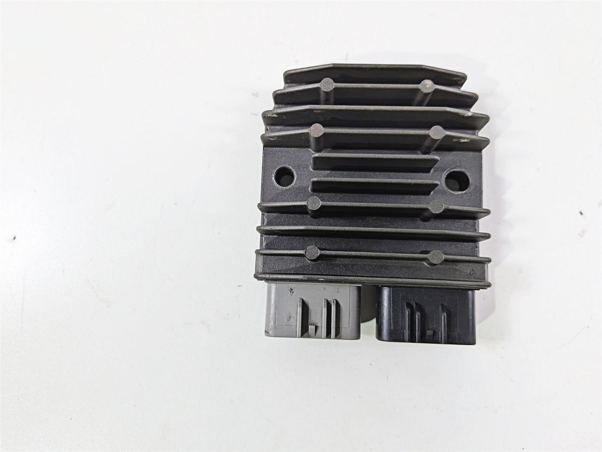 2008 Yamaha XV1900 Roadliner S Rectifier Voltage Regulator 1D7-81960-01-00 {{ shop.shopifyCountryName }} - Mototech271