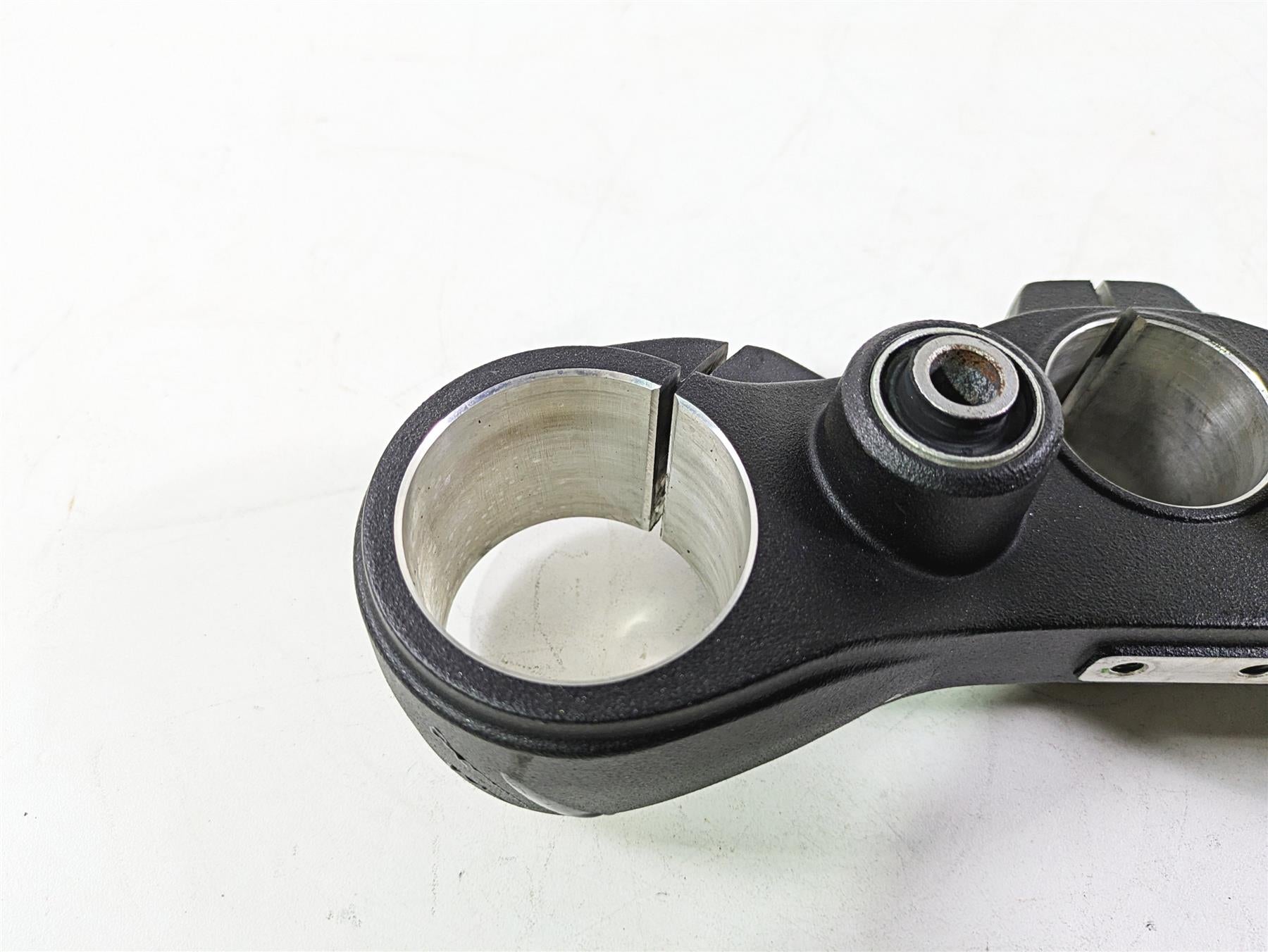 2013 Ducati Hyperstrada 821 Upper Triple Tree Steering Clamp 34110981AA {{ shop.shopifyCountryName }} - Mototech271