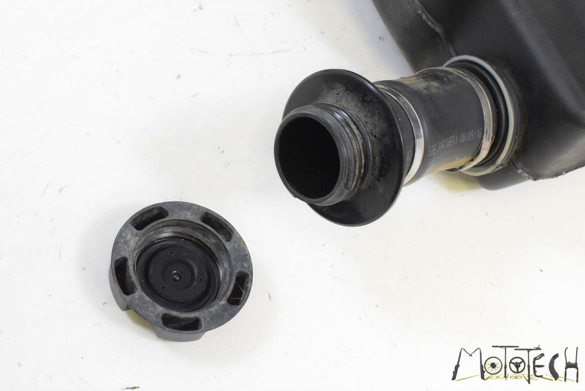 2017 Polaris Sportsman 850 High Lifter Fuel Gas Petrol Tank Reservoir 2207670 {{ shop.shopifyCountryName }} - Mototech271