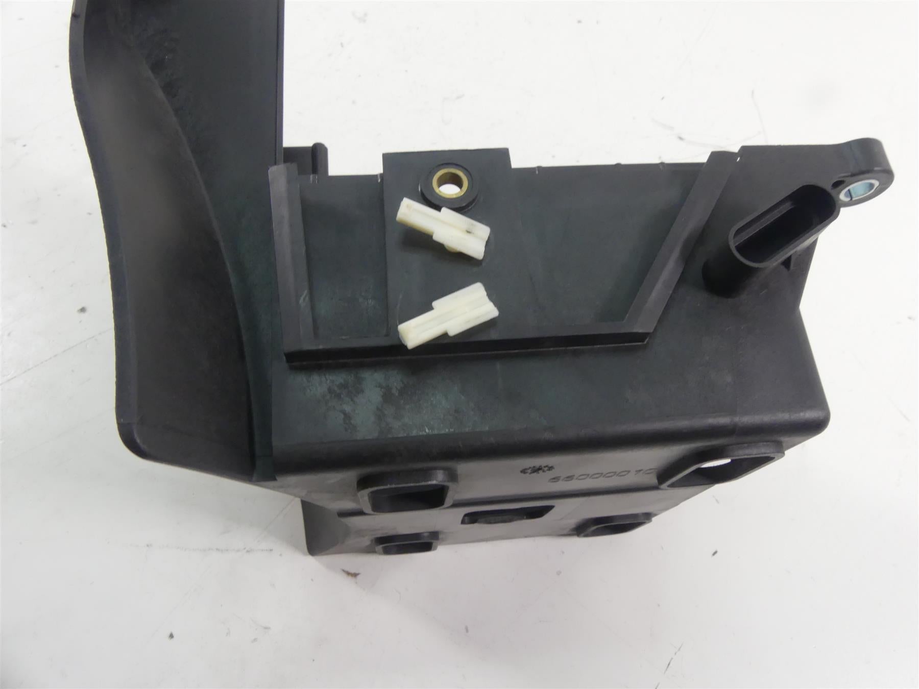 2016 Harley Touring FLTRX Road Glide Battery Tray Electrical Holder Set 66000010 {{ shop.shopifyCountryName }} - Mototech271