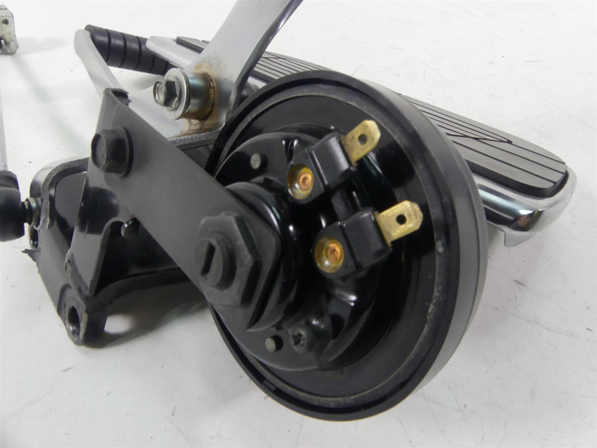 2008 Honda V-Twin VTX1800 N3 Left Front Floor Board & Shifter 50625-MCV-000 {{ shop.shopifyCountryName }} - Mototech271