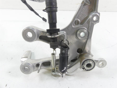 2021 Honda CBR600RR Front Right Rider Driver Footpeg + Brake Pedal 50600-MFJ-D00 {{ shop.shopifyCountryName }} - Mototech271