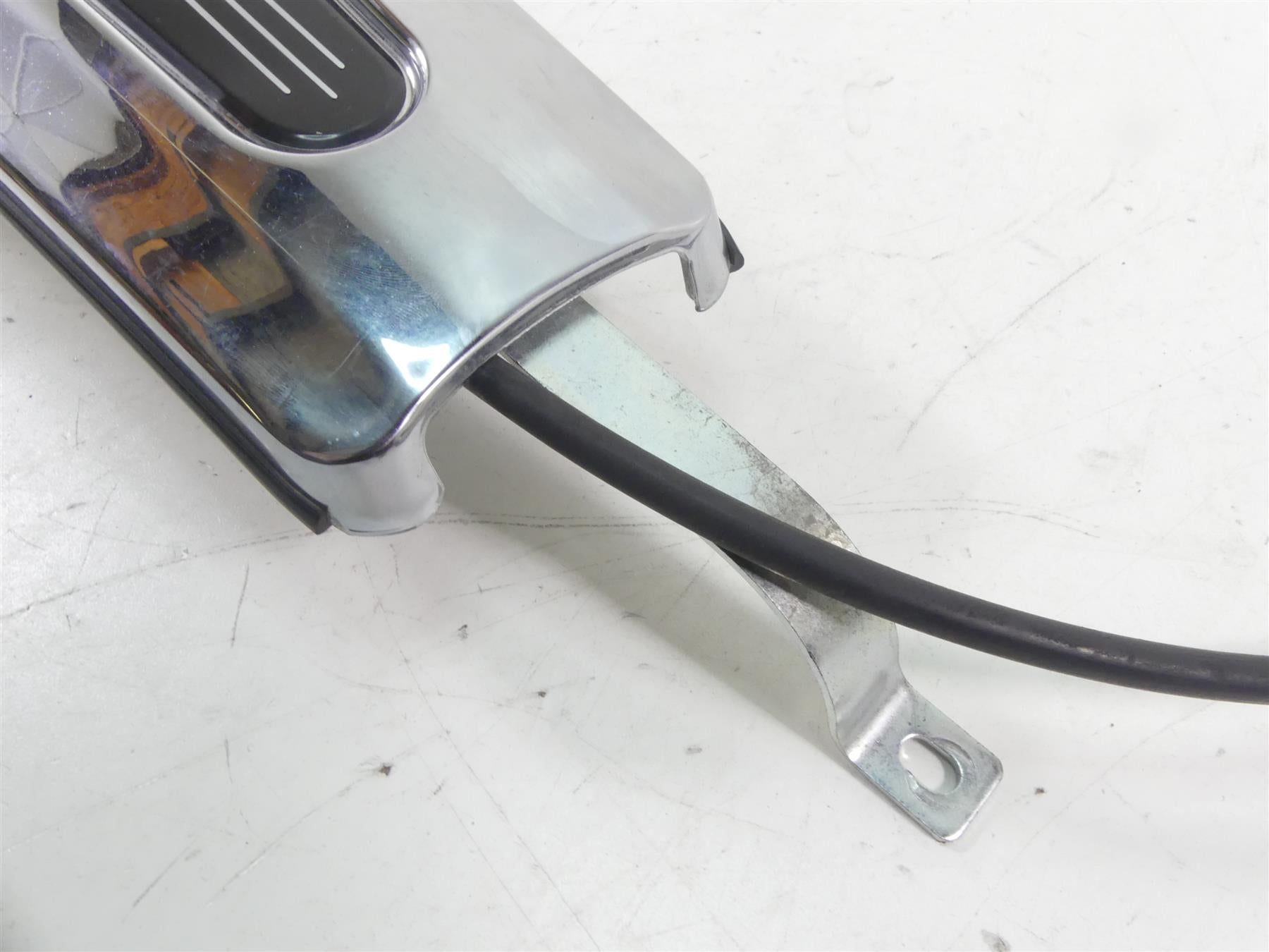 2016 Harley Touring FLTRX Road Glide Fuel Gas Petrol Tank Dash Console 69214-08 {{ shop.shopifyCountryName }} - Mototech271
