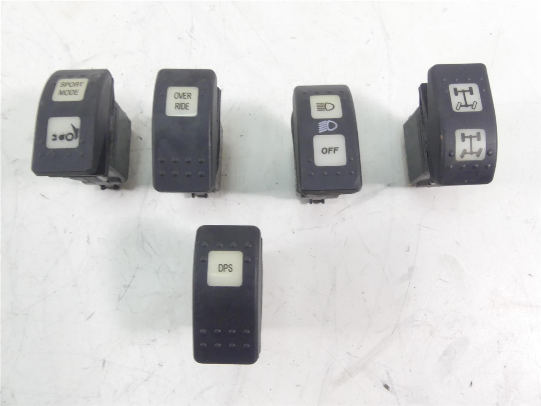 2017 Can Am Maverick X3 XDS Turbo R DPS Awd Light Mode Switch Set 710004492 {{ shop.shopifyCountryName }} - Mototech271