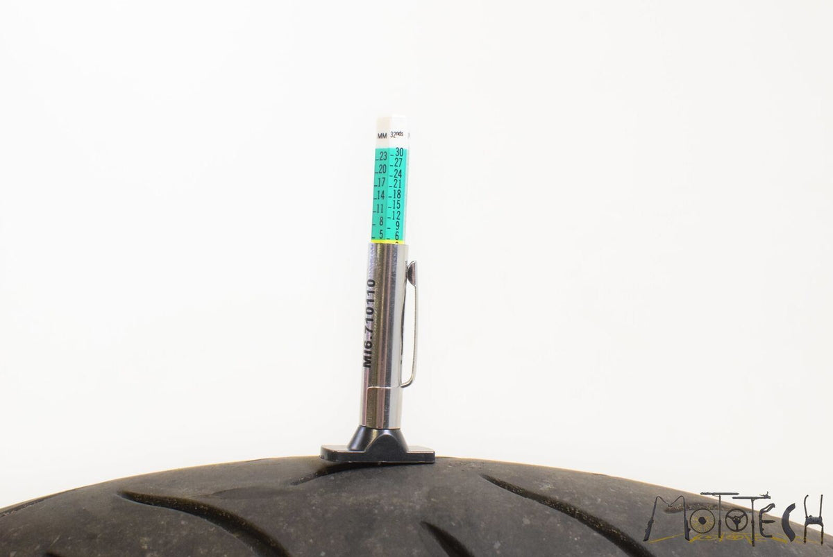 USED Front Tire BRIDGESTONE Hyperstport Battlax BT016 F 120/70-17 DOT5016 003027 {{ shop.shopifyCountryName }} - Mototech271