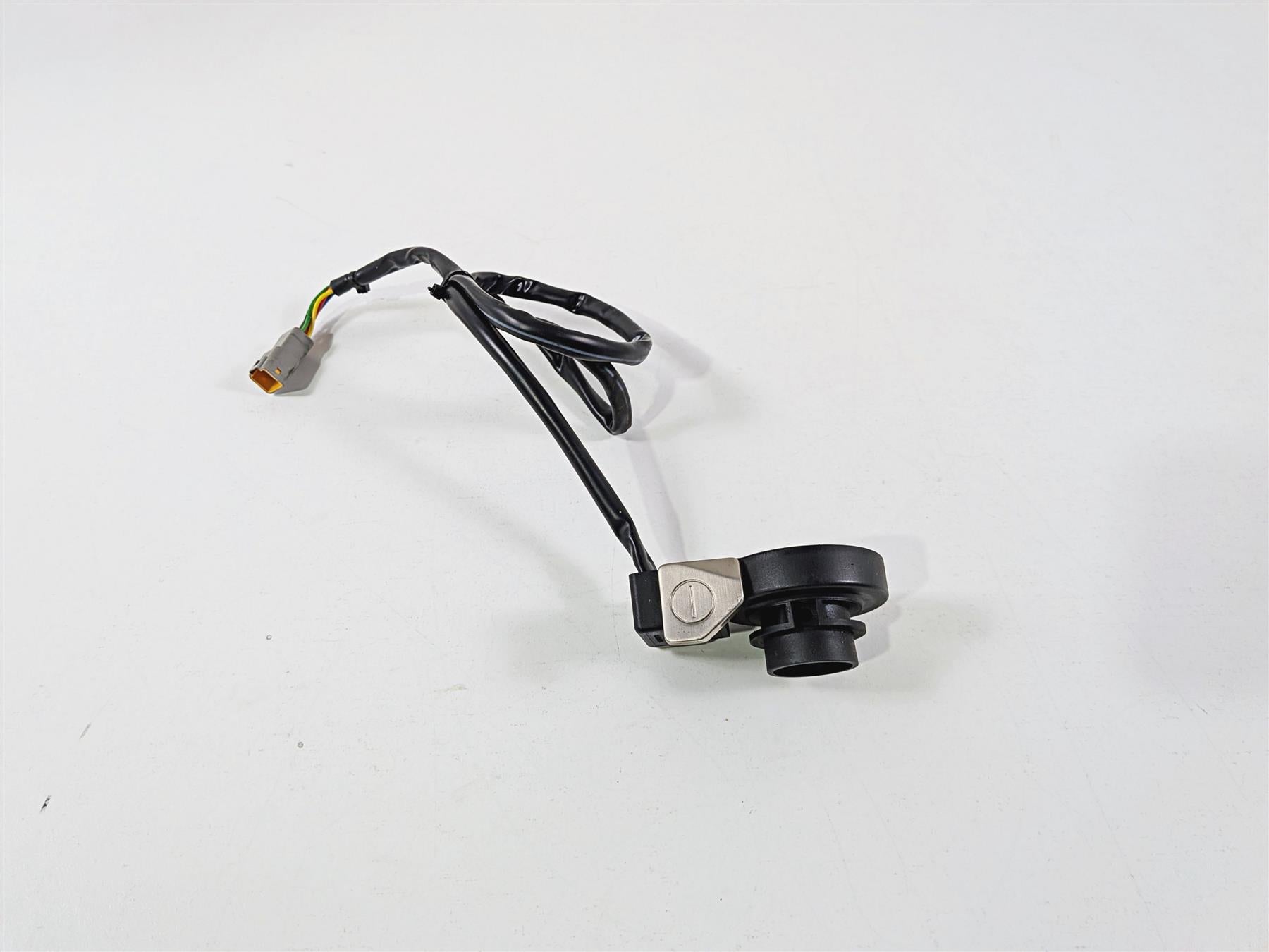 2014 Aprilia RSV4 RR Factory Traction Control Hand Gear Select Switch 852398 {{ shop.shopifyCountryName }} - Mototech271