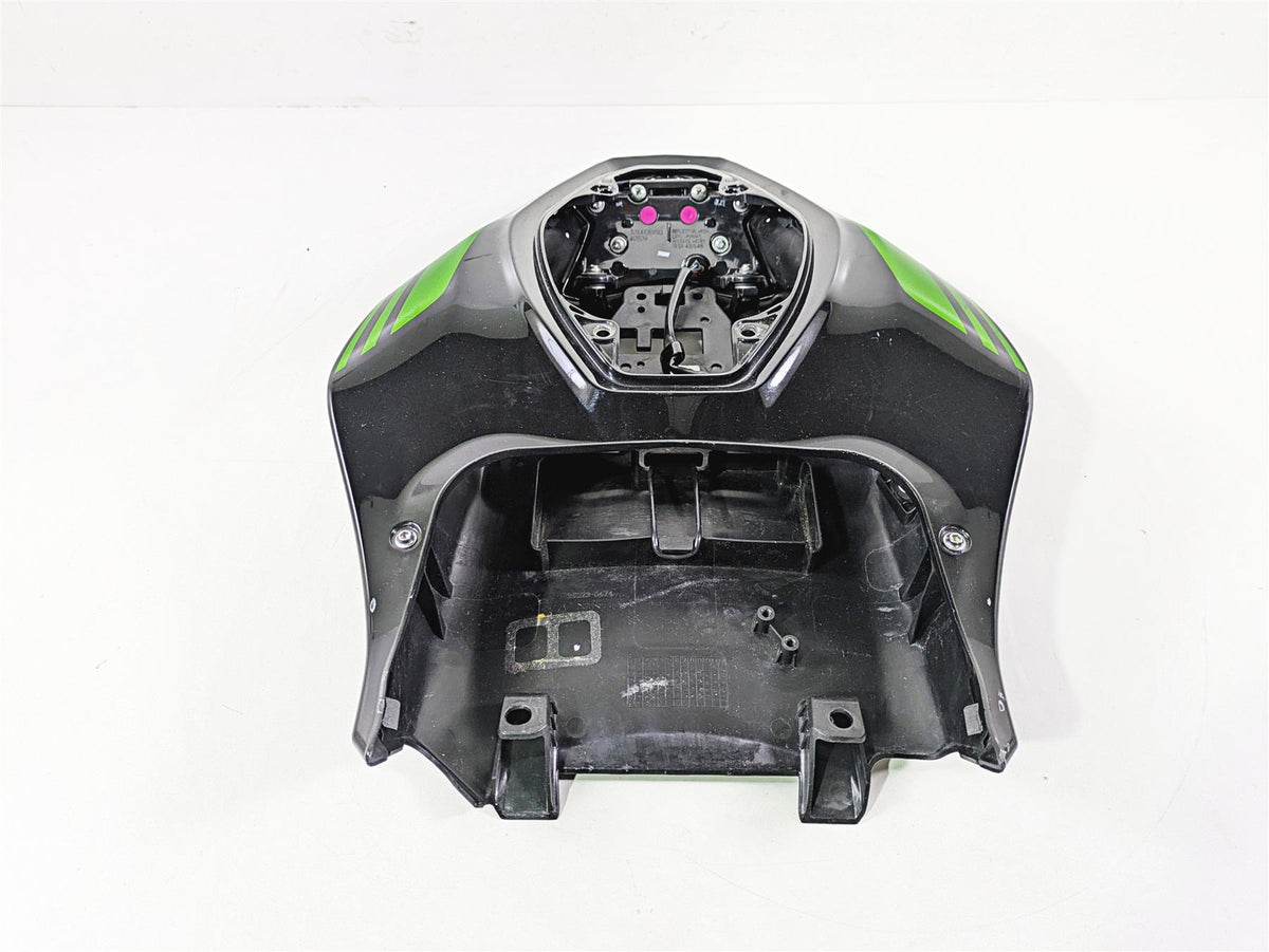 2021 Kawasaki Z900 ZR900 Upper Lower Tail Brake Light Fairing Set 36041-0053 {{ shop.shopifyCountryName }} - Mototech271