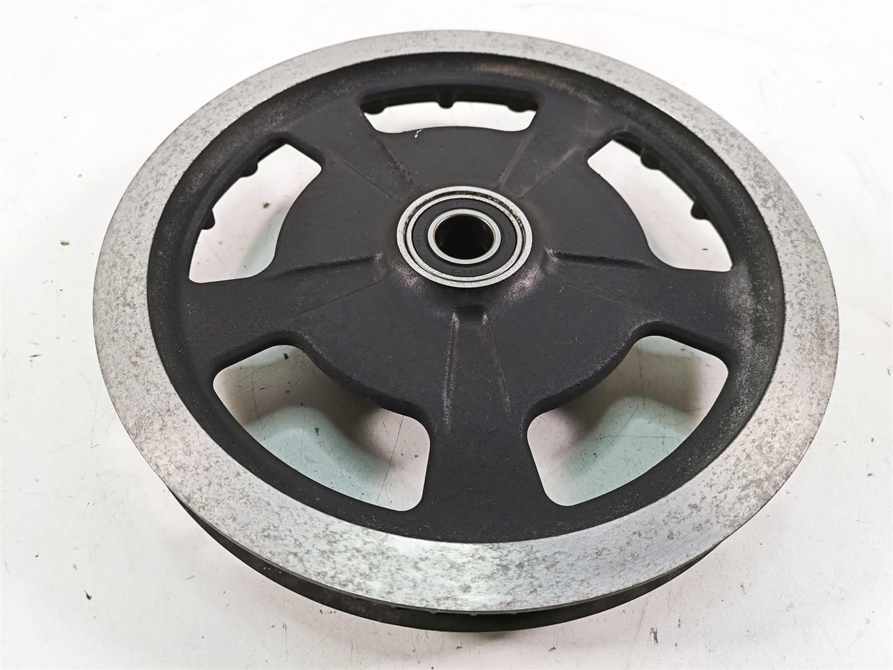 2009 Harley Touring FLHTCU Electra Glide Rear Belt Pulley 68T 1" 37781-09 {{ shop.shopifyCountryName }} - Mototech271
