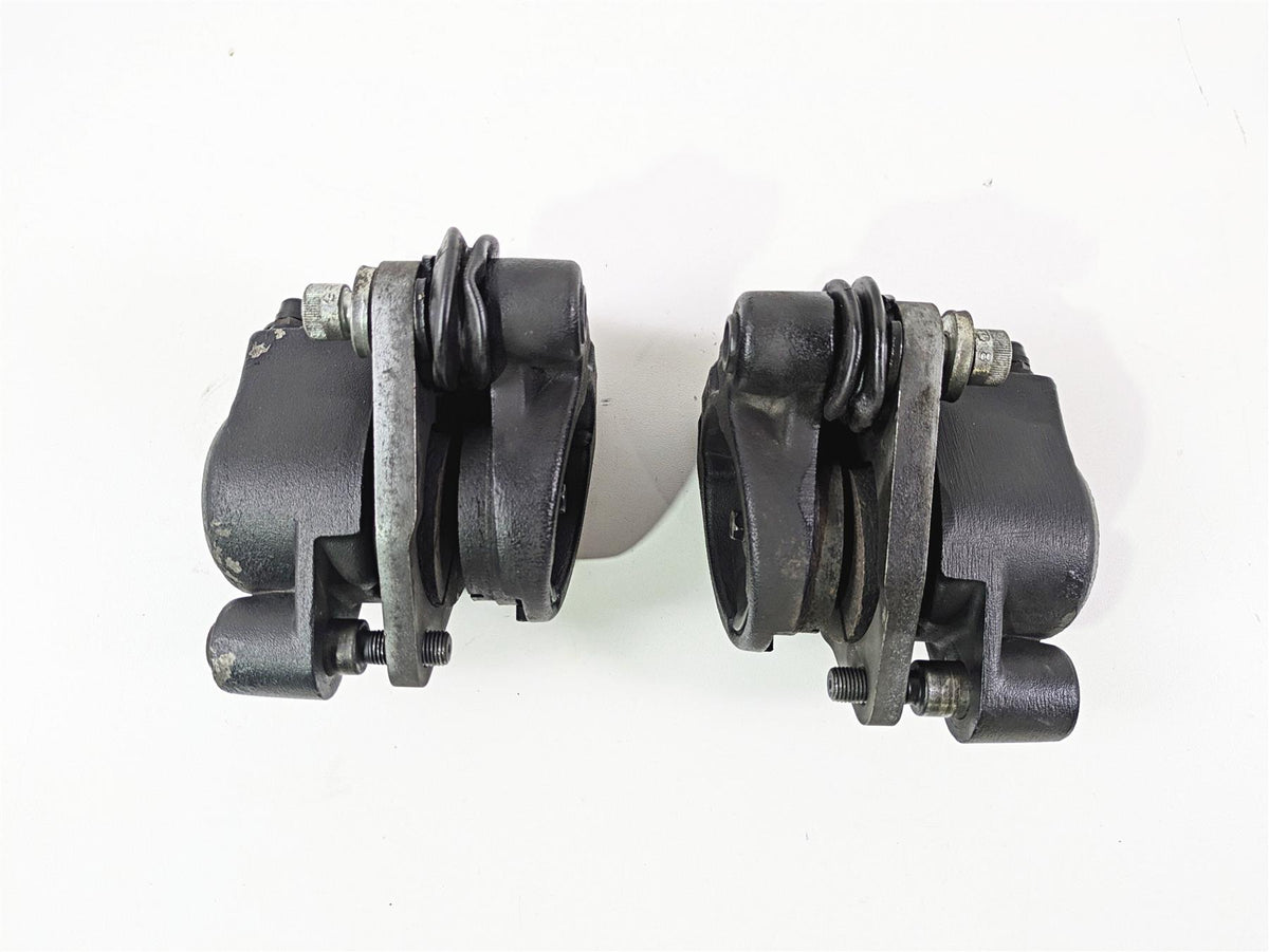1999 Harley Dyna FXDL Low Rider Front Brake Caliper Set 44023-83C 44046-84C {{ shop.shopifyCountryName }} - Mototech271