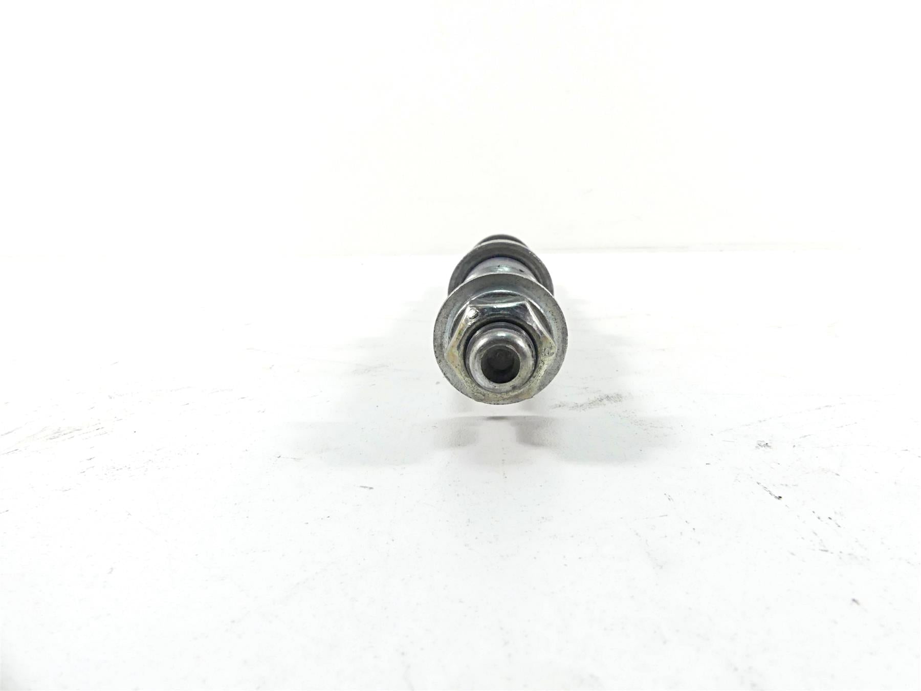 2003 Harley Touring FLHTCI E-Glide 100TH Front Axle Wheel Spindle 1" 43364-00 {{ shop.shopifyCountryName }} - Mototech271