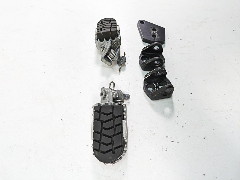 2018 KTM 1090 Adventure R Rider Footpegs Foot Peg Rest Set 60003040133 {{ shop.shopifyCountryName }} - Mototech271