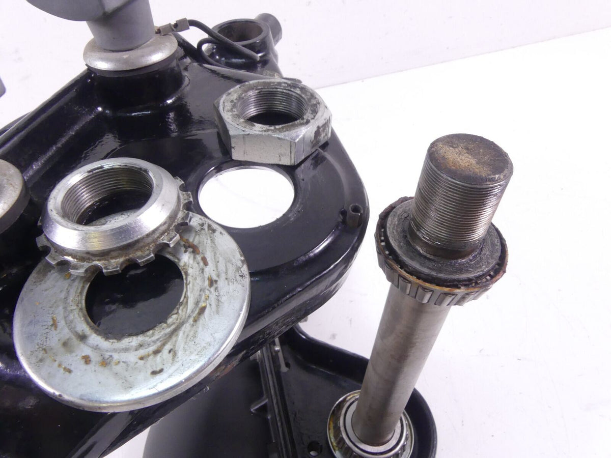 2000 Harley Touring FLHTCI Electra Glide Upper Lower Triple Tree Set 45446-87A {{ shop.shopifyCountryName }} - Mototech271