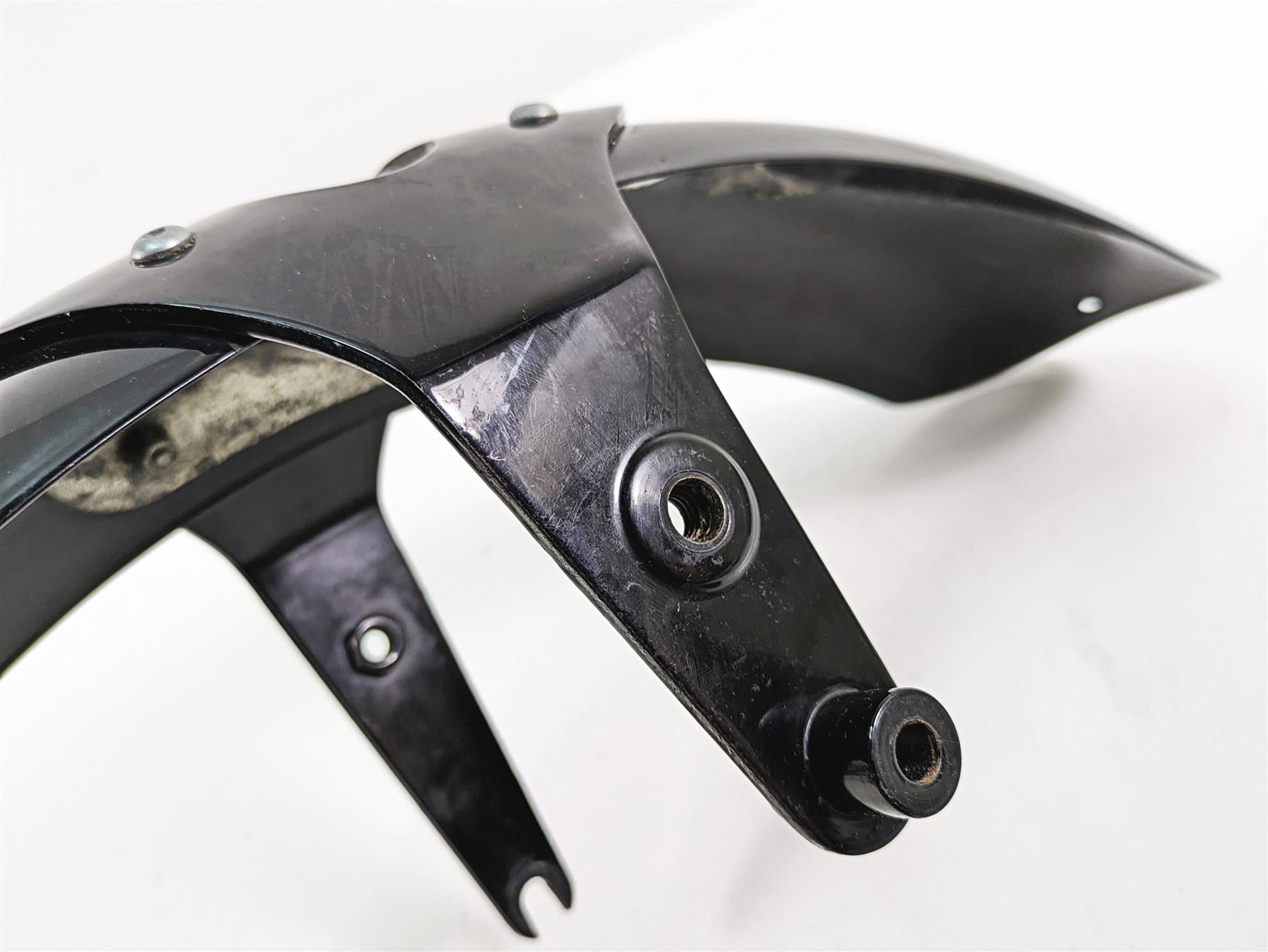 2009 Harley Softail FLSTSB Cross Bones Front Fender & Bracket 59495-08BEO {{ shop.shopifyCountryName }} - Mototech271