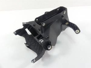 2016 BMW S1000XR K49 Front Panel Cover Fairing Holder Carrier Stay 46637717040 | Mototech271