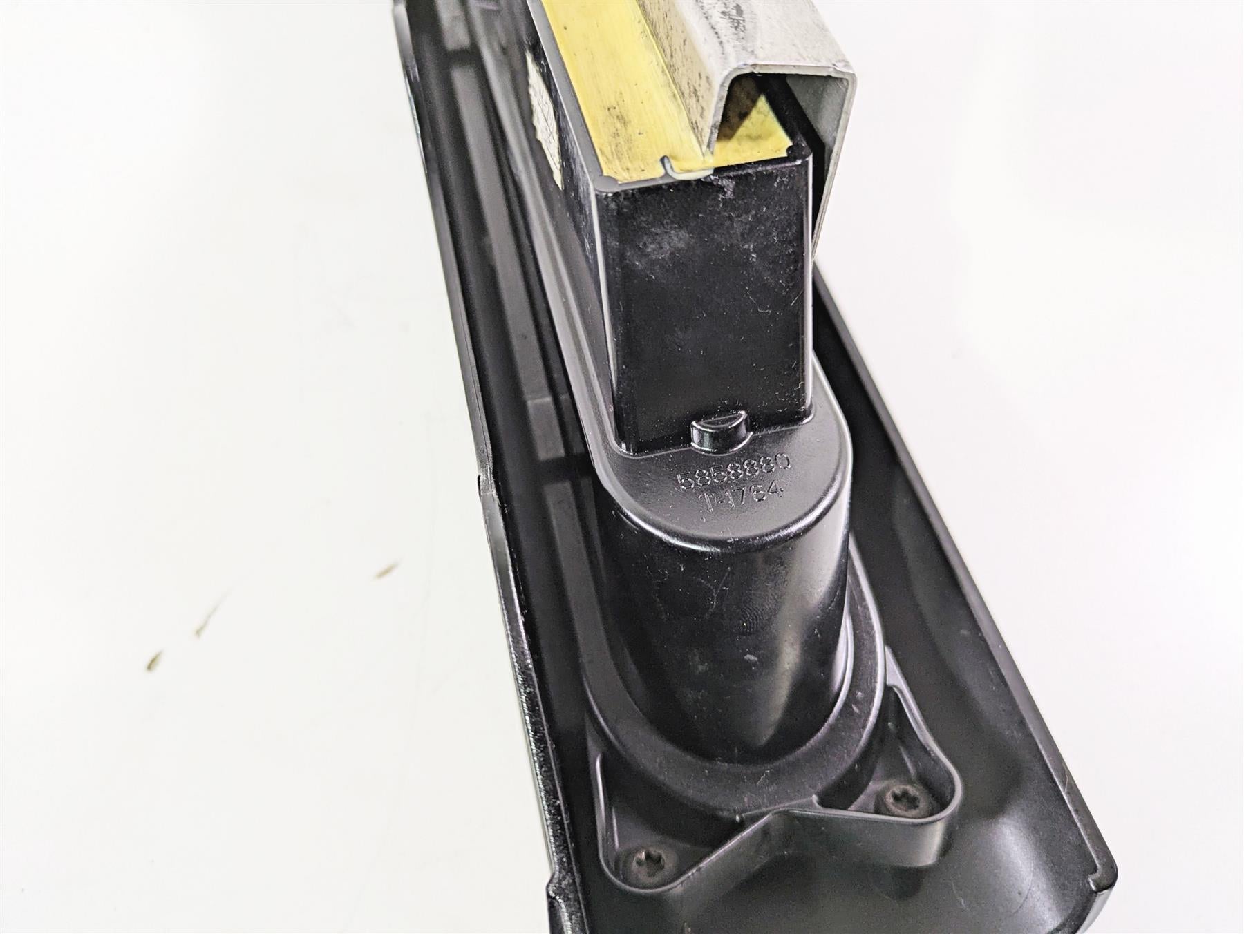 2009 Harley Touring FLHX Street Glide Rear Fender Wing Fascia 59739-09 {{ shop.shopifyCountryName }} - Mototech271