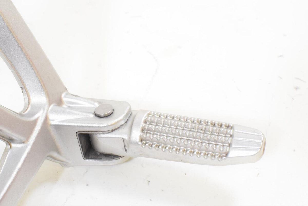 08 BMW K1200R K1200 R Sport K43 Passenger Footpeg Foot Peg Rest 46717660170 {{ shop.shopifyCountryName }} - Mototech271