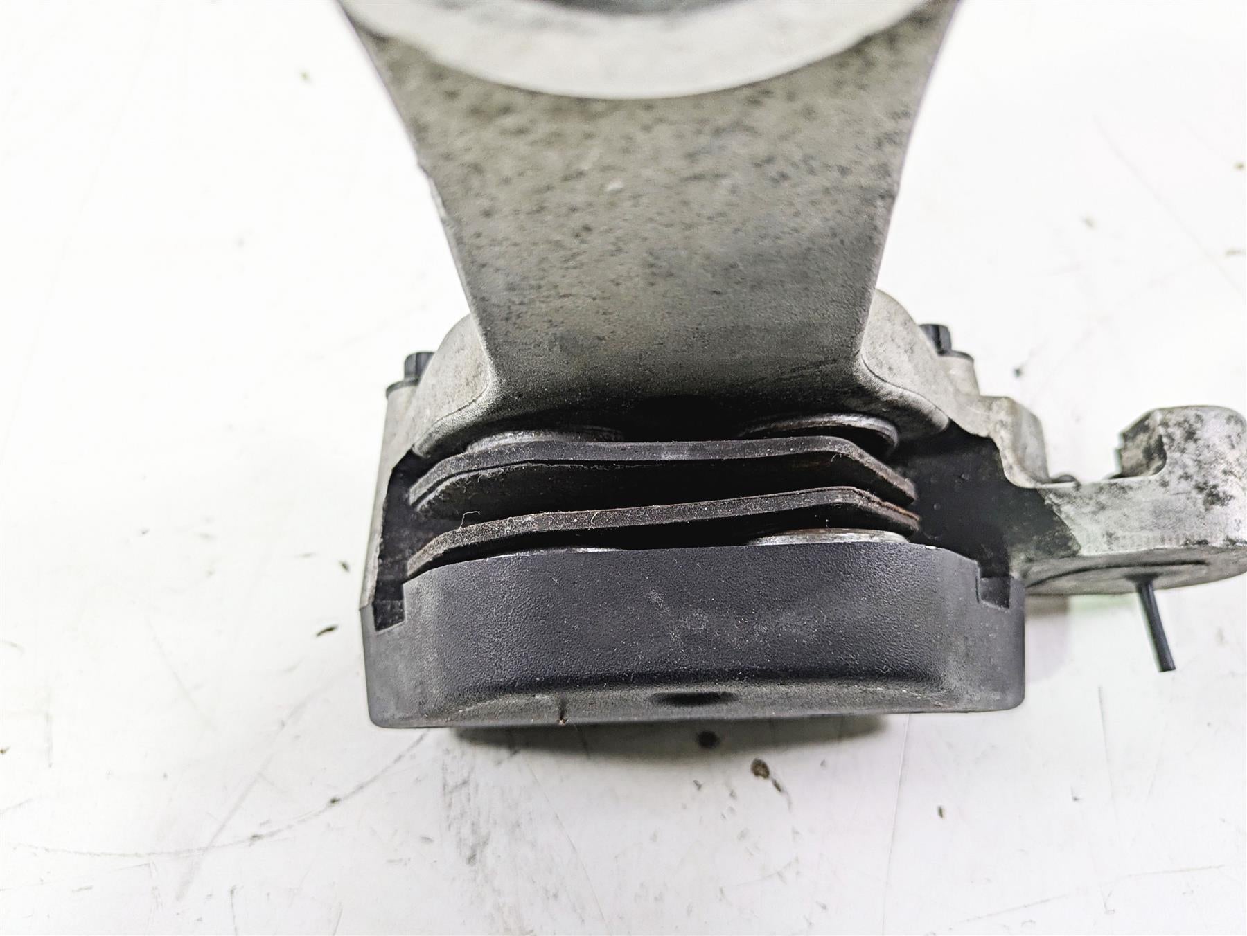 2003 Harley Touring FLHTCUI E-Glide 100th Rear Brake Caliper & Bracket 44080-02C {{ shop.shopifyCountryName }} - Mototech271