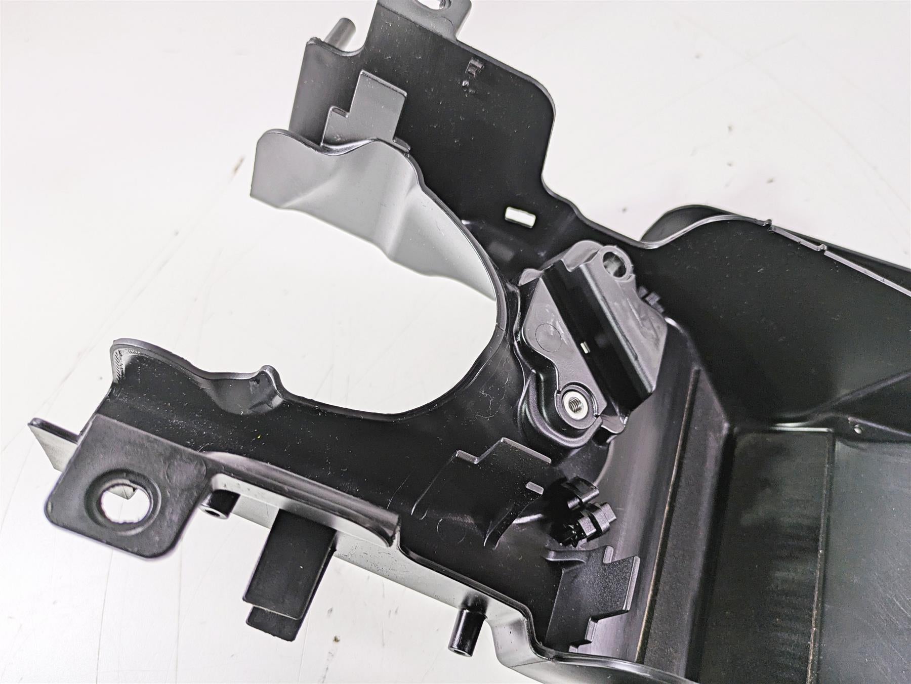 2021 Aprilia RS660 Rear Inner Fender Battery Holder Fairing 2B007272 {{ shop.shopifyCountryName }} - Mototech271