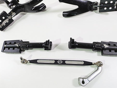 2019 Harley Softail FXDR 114 Footpeg Shifter Brake Pedal Set 33600134 50500746 {{ shop.shopifyCountryName }} - Mototech271