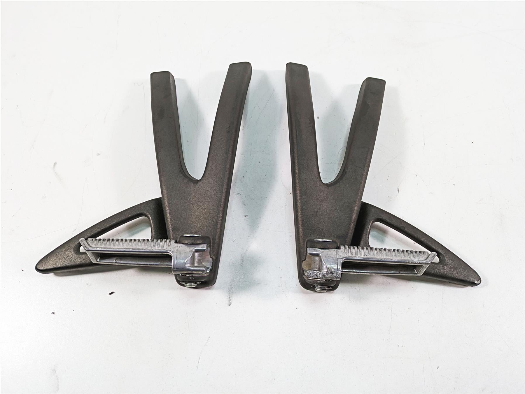 2008 Buell 1125 R Passenger Footpeg Foot Peg Set N0055.2ADCP N0054.2ADCP | Mototech271