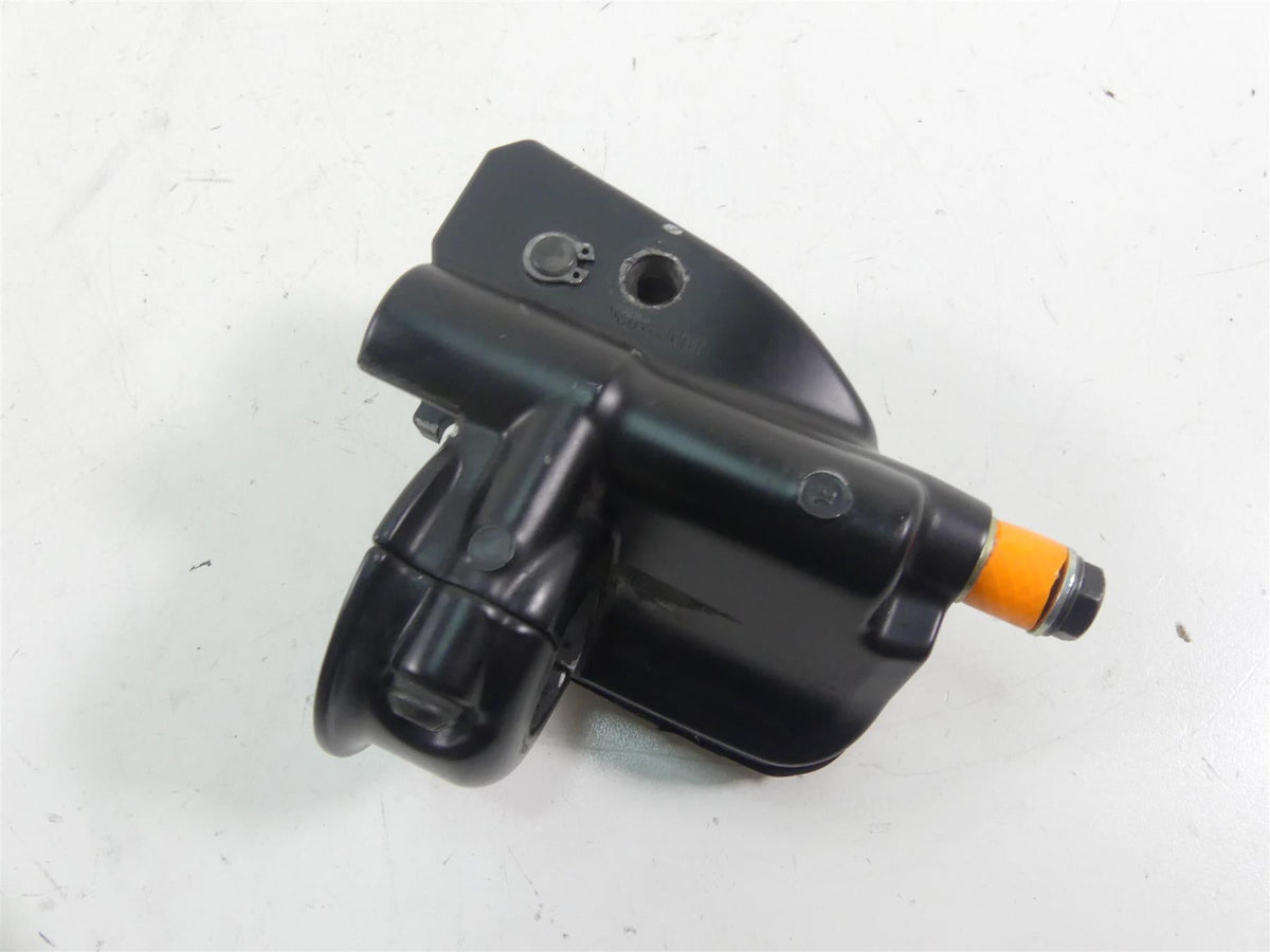 2011 Harley VRSCF Muscle Rod Front Brake Master Cylinder 11/16" 44551-08F {{ shop.shopifyCountryName }} - Mototech271