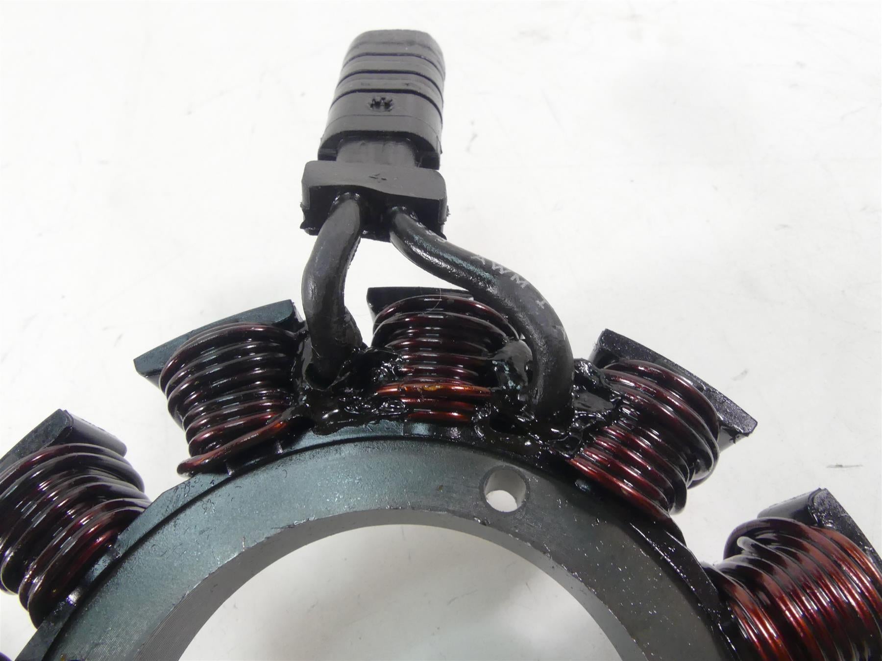 2000 Harley Dyna FXR4 CVO Super Glide Stator Generator Alternator 29970-88D {{ shop.shopifyCountryName }} - Mototech271