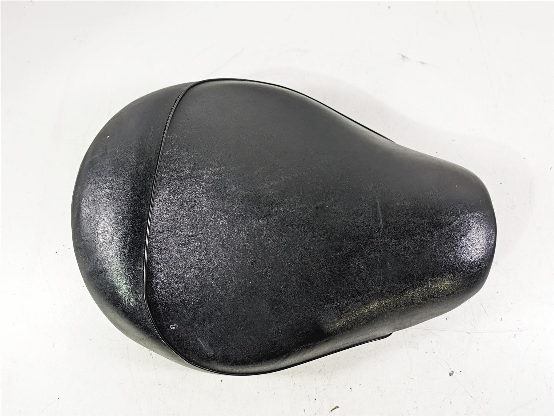 1998 Honda GL1500 Valkyrie Tour Front Rider Seat Saddle 77200-MZ0-000 {{ shop.shopifyCountryName }} - Mototech271