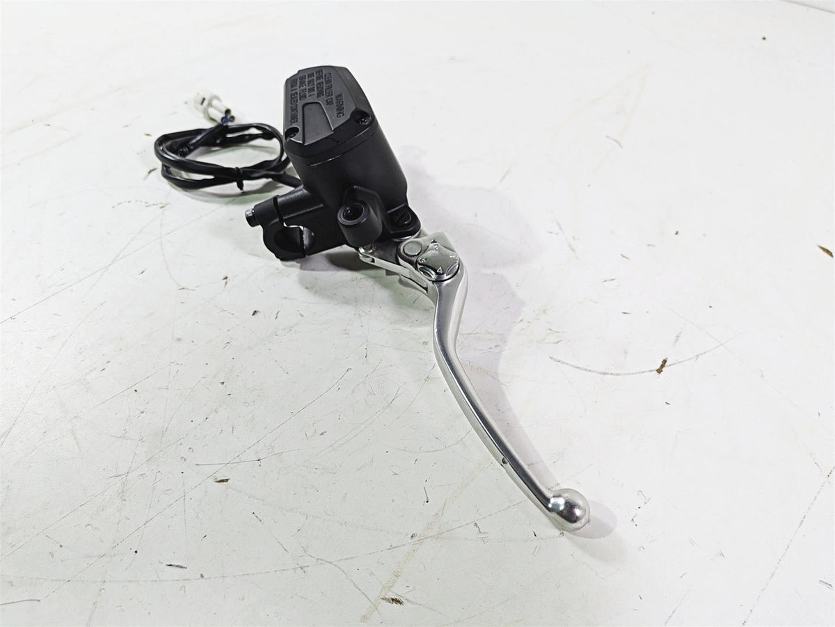 2014 Moto Guzzi California 1400 Touring Front Brake Master Cylinder 887764 {{ shop.shopifyCountryName }} - Mototech271